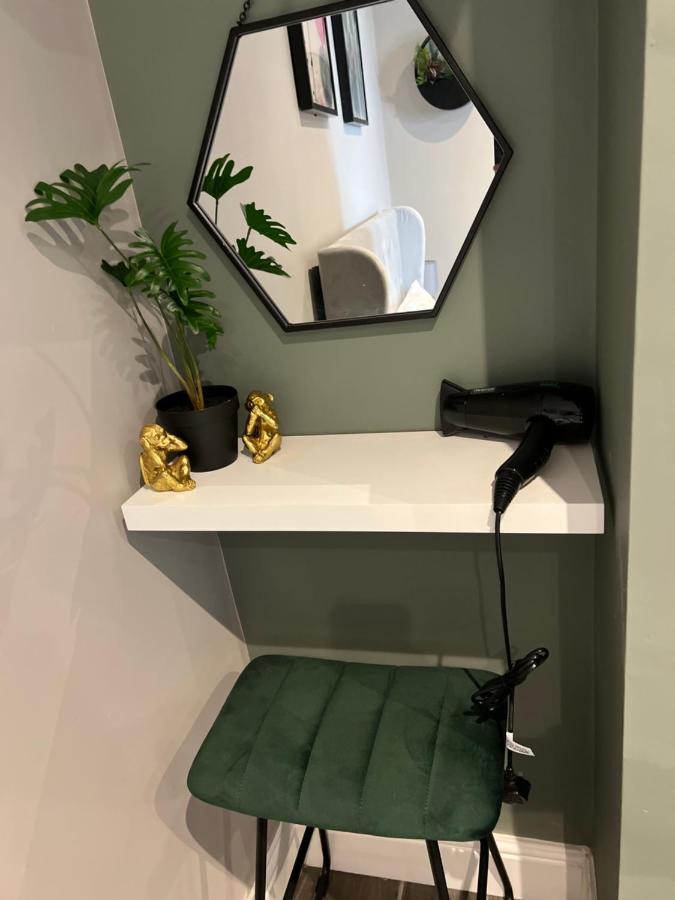 Peaceful & Stylish Brighton Studio Apartment Екстериор снимка